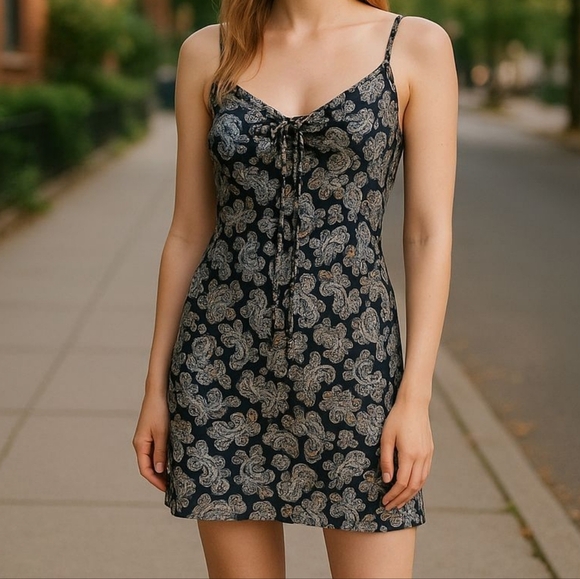 I Love Joah Mini Dress For Women Size Medium Paisley Pattern Sleeveless Pockets - Picture 1 of 12